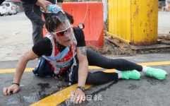 [전북역전마라톤대회] 뿌연 하늘도 못 막은 건각들의 열정