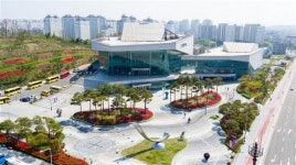 군산 예술의전당 대관 신청 위해 추위에 밤새 줄