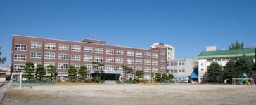 학생 떠난 옛 군산초 부지, 활용방안 오리무중