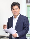 [주목받는 재경 전북 경제인] 유인수 ㈜인스코비 회장 스마트그리드·바이오 산업 기술력 바탕 4차 산업혁명 선도