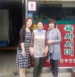 군산 흥남동, 남도로스에 착한가게 13호점 인증현판 전달
