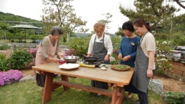[한국인의 밥상] 꽃으로 차린 한상 꽃이 내 입에 들어오다니!