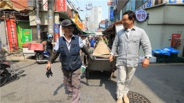 [김영철의 동네 한 바퀴] 서울 잠실동·방이동 : 달려보자 자전거 길