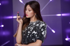ITZY(있지), 대체불가 매력 가득한 뷰티 필름 비하인드 컷 공개