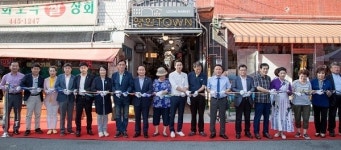 군산 영화시장 새 옷