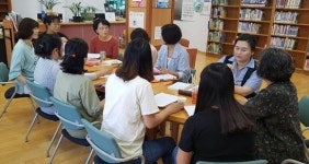 김제 금구도서관, 동네 책 모임·금구초 학부모 독서동아리 운영 활발