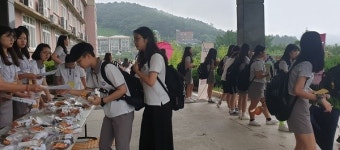 고창군 청소년단체, 등굣길 응원 프로젝트 진행