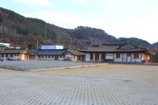 [뚜벅뚜벅 전북여행] 소풍 다니던 옛길, 완주 운문골 마실길 잣나무와 편백 향기를 맡으며 걷는 둘레길