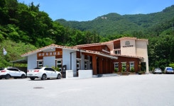 [뚜벅뚜벅 전북여행] 여름철 힐링하기 좋은 국립 변산자연휴양림 바다를 품은 숲, 숲을 품은 바다