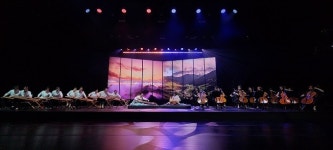 [리뷰] 동서양 현악기의 선율 현위의 노래