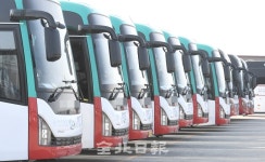 전북 전세버스 업계 줄도산 위기