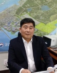 [뉴스와 인물] 홍성준 군산해수청장 위기 딛고 서해안 최대 고부가가치 항만 만드는데 총력
