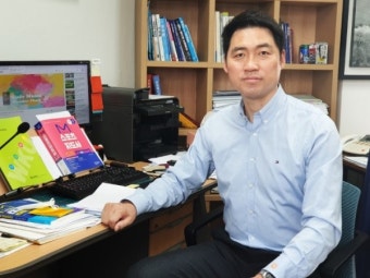 [그때 그 선수의 '인생 2막'] 한국 배드민턴의 영웅 '셔틀콕 황제' 김동문