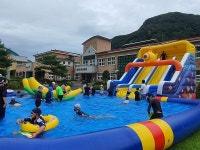 진안 조림초, 운동장에 물놀이 시설 설치 운동장 바캉스