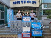 익산시 영등2동, 폭염 속 얼음생수 나눔봉사 펼쳐
