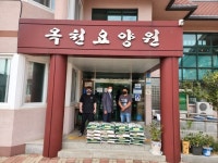 순창 옥천요양원에 근무하는 강영식 쌀 20포대 기부