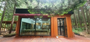 ‘자연 속 책놀이터’ 건지산숲속작은도서관 재개관