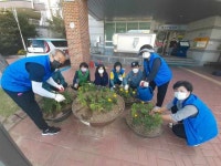 전주 인후2동 마을계획추진단, 주민센터 입구 화단 정비