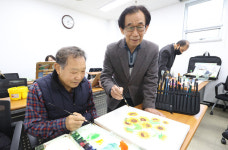 [도전하니 청춘이다] 전주양지노인복지관 하늘빛 수채화 강사 신재철 작가