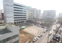 [어떻게 생각하십니까]전주시 제2청사 건립 vs 신청사로 지어야