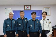 김제경찰서, 유공경찰관 3명 표창장 수여