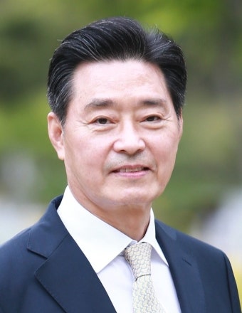 신원식 전 전북도정무부지사 “전북엔 기업가형 정치인 필요”