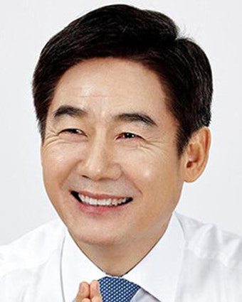 이용호 