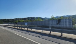 “가람 이병기 생가 앞 방음벽 교체해 주오”