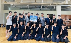 군산시검도회, 전국체전 출전 선수단에 격려금 전달