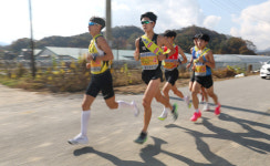 [제35회 전북역전마라톤대회] 마지막까지 최선을 다하는 선수들