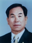 [줌] “잊혀져가는 나라 사랑을 다시 불러일으키고 싶습니다” 김방섭 애국화조경봉사단 단장