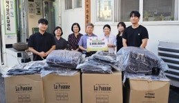 한국농진원, 익산지역자활센터에 후원 물품 전달