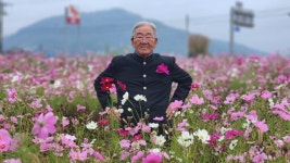 “꿈에 그리던 교복을 다 입어 보네요”…진안 마령 노인들 학창시절 추억만들기