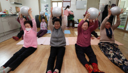 [청년 이장이 떴다] 필라테스가 뭐라고?⋯시골마을 겨울잠 깨운 운동 교실