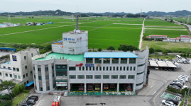 군산 중학교 세탁실서 불…인명 피해 없어