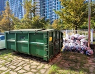 [현장] 학교마다 넘치는 쓰레기⋯전주시 청소책임제 민원 폭주