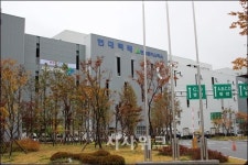 [르포-서울동남권물류단지를 가다] 현대로지스틱스 택배 물량 하루 30만건 처리
