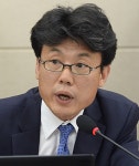 진성준 문재인 중심으로 당 전열 정비…리더십 교체 없다