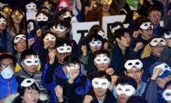 2차 민중총궐기, 복면금지 반대 퍼포먼스 화제 '제가 IS 같나요?'