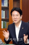 [이동섭 당선자 인터뷰] 구세주 안철수, 과외선생 박지원