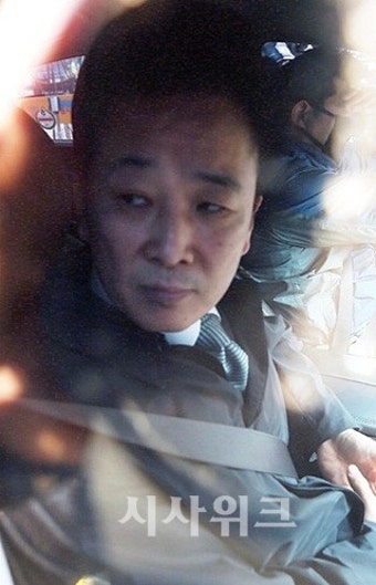 박근혜와 유영하 '특수 관계'… 변호인 교체 없다