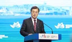 문재인 대통령, 러시아에 나인 브릿지 경제협력 방안 제안