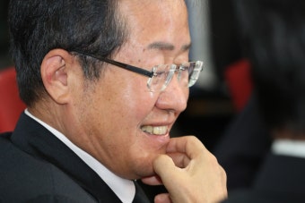 문재인과 회동 거부한 홍준표, 트럼프 만찬 참석