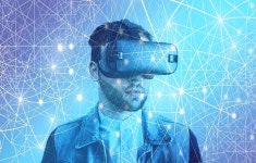 [디지털 전환 시대②] VR·AR시장 활성화, 실생활 상용화 필수