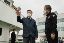 재보궐 40일 앞두고… 문재인 대통령 부산 방문 논란