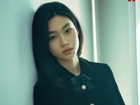 정호연, 대세 행보 끝나지 않았다… 감독들이 뽑은 올해의 배우  
