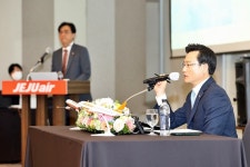김이배 제주항공 대표 B737-8로 중·단거리 강화… 국내 2위 항공사 목표