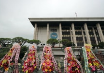 KBS 수신료 분리 징수 의결에 뾰족한 수 없는 민주당