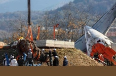 조종사 잘못? 제주항공 참사 잠정 결론에 반발여론 부글부글