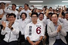 [6·3 재보선 출구조사] 평택을·부산 북구갑… 격전지 승부 안갯속
